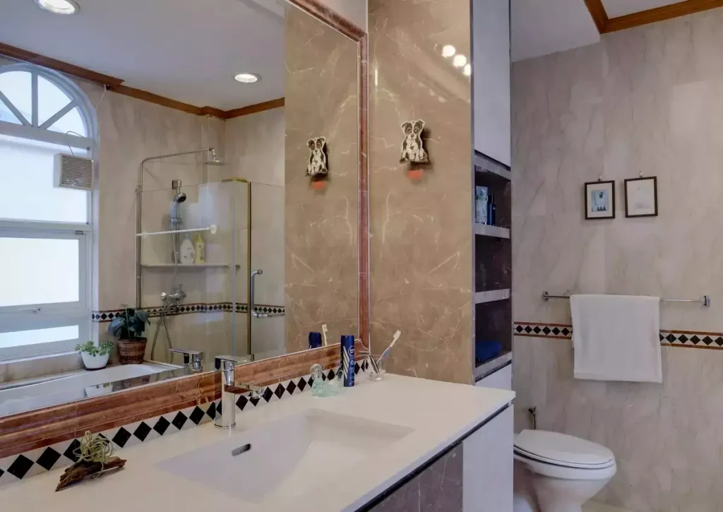 16 Bedok Ave 4 - Bathroom