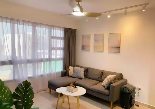 10 Creative HDB Living Room Design Tips For a Stylish Home (2)