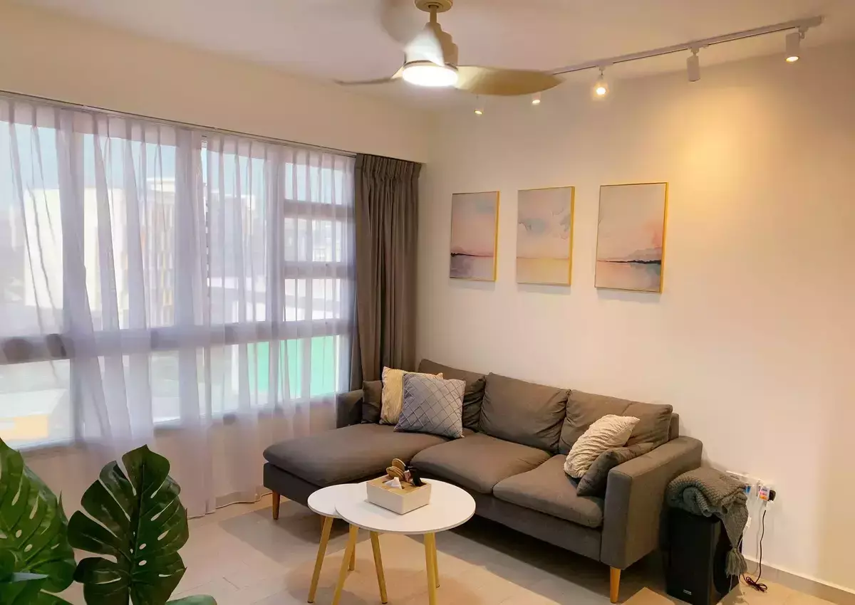 10 Creative HDB Living Room Design Tips For a Stylish Home