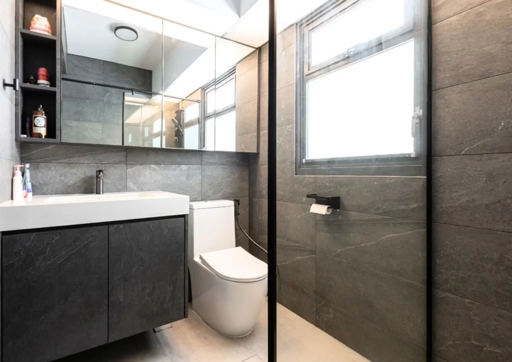 562C Champions Way - Bathroom